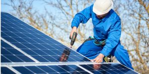 Installation Maintenance Panneaux Solaires Photovoltaïques à La Cropte
